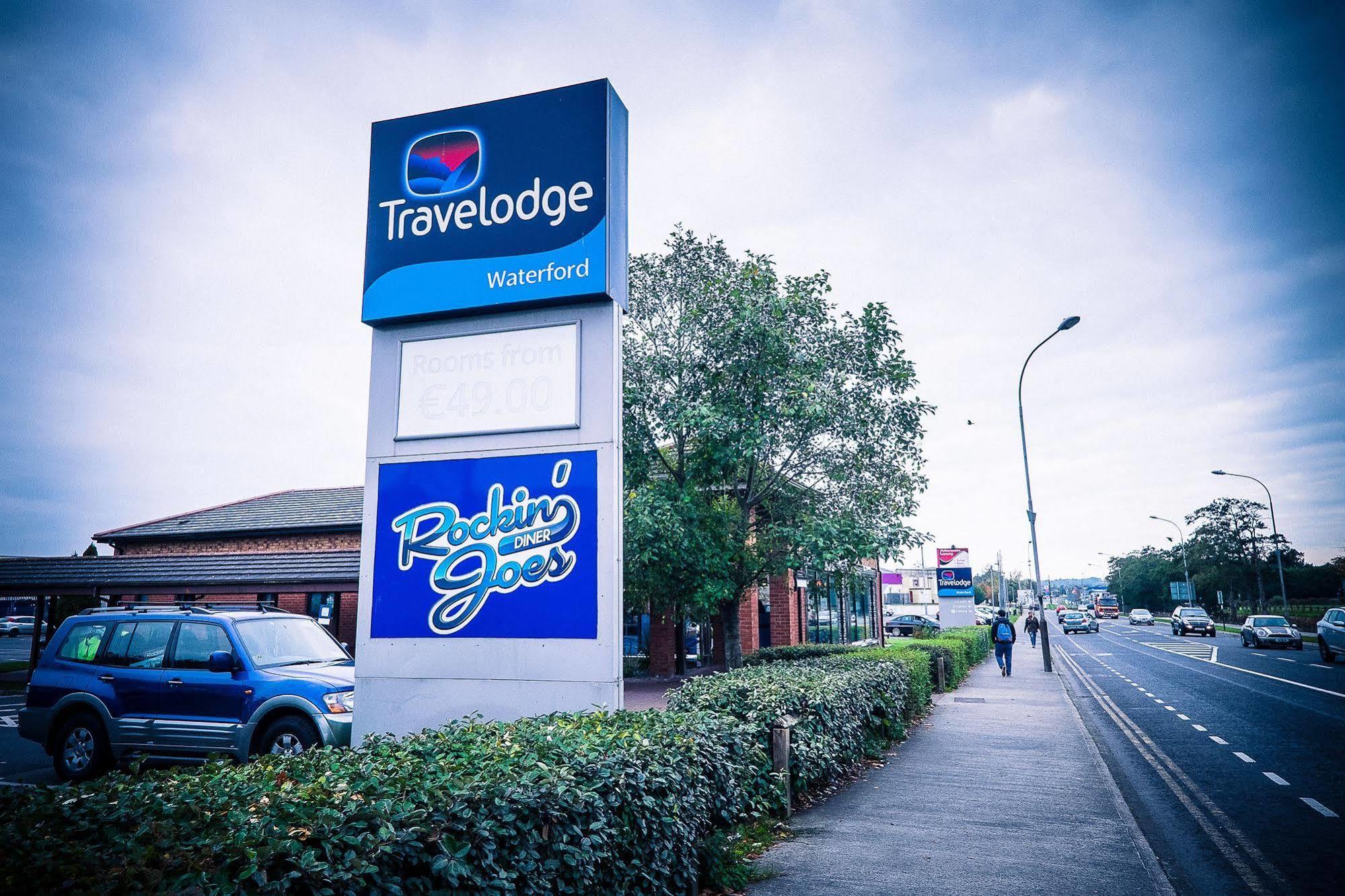 Travelodge Вотафорд Экстерьер фото